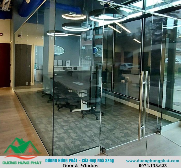 lắp đặt vách kính quận 11